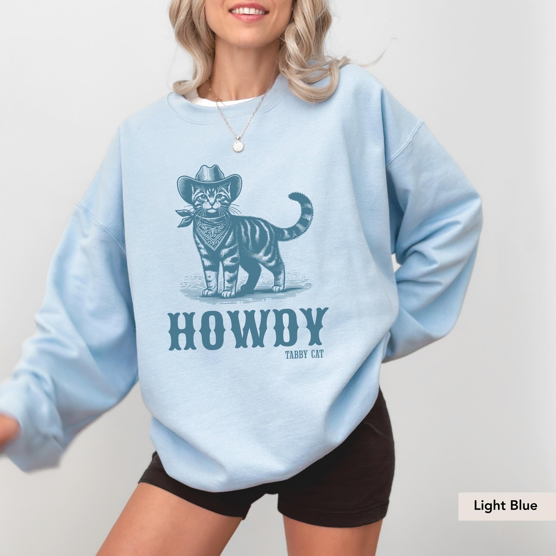 Howdy Tabby cat Sweatshirt, Tabby cat, Tabby cat gifts, Tabby cat mom, Tabby cat Shirt, Cat mom sweatshirt, cat owner gift, Tabby Cat gift