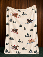 Short-haired Dachshund Christmas Skiing Fleece Blanket