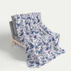 Alaskan Malamute Toile De Jouy Fleece Blanket