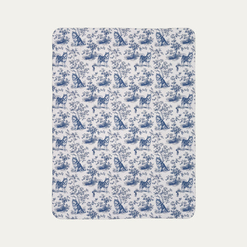 Alaskan Malamute Toile De Jouy Fleece Blanket