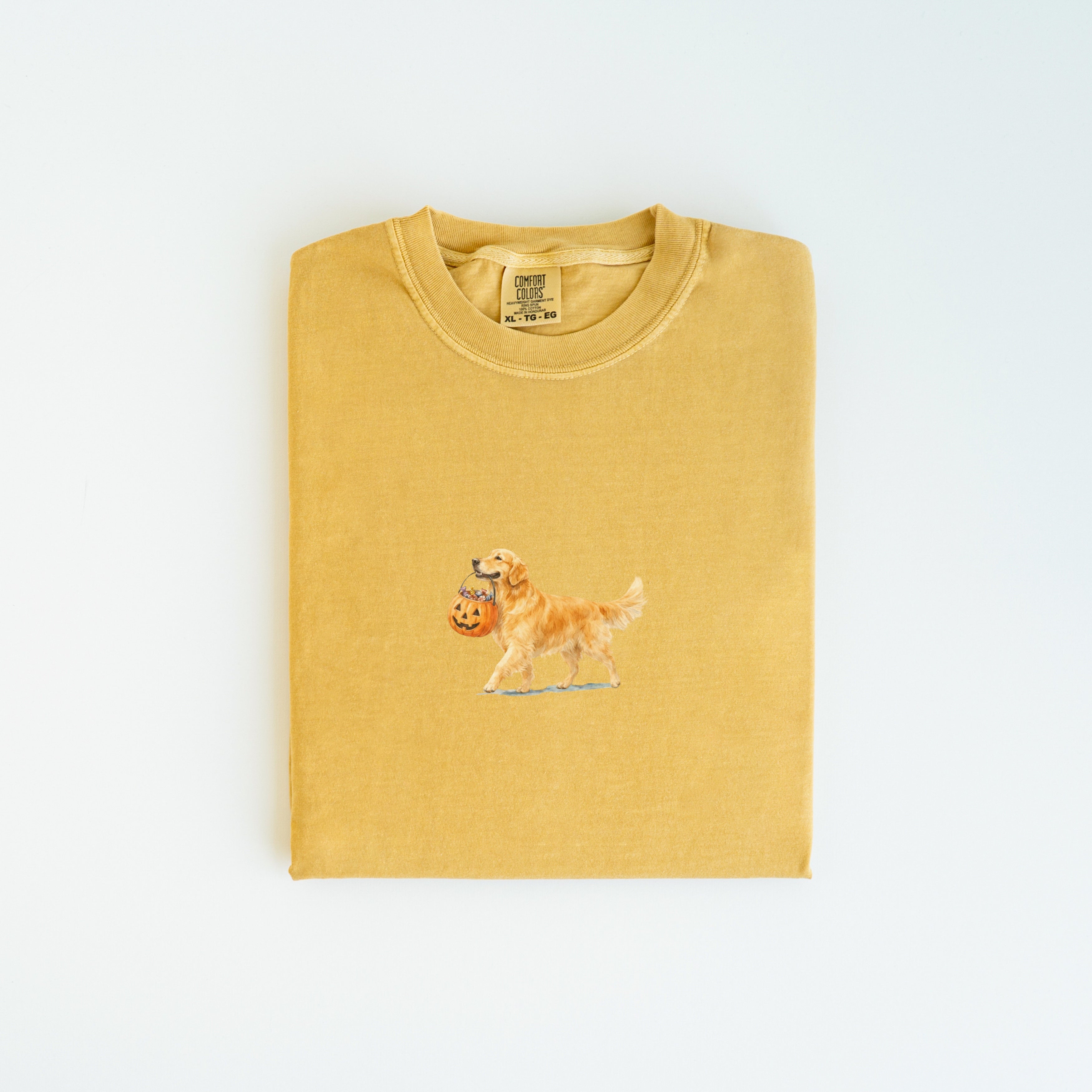 Golden Retriever Halloween T-shirt
