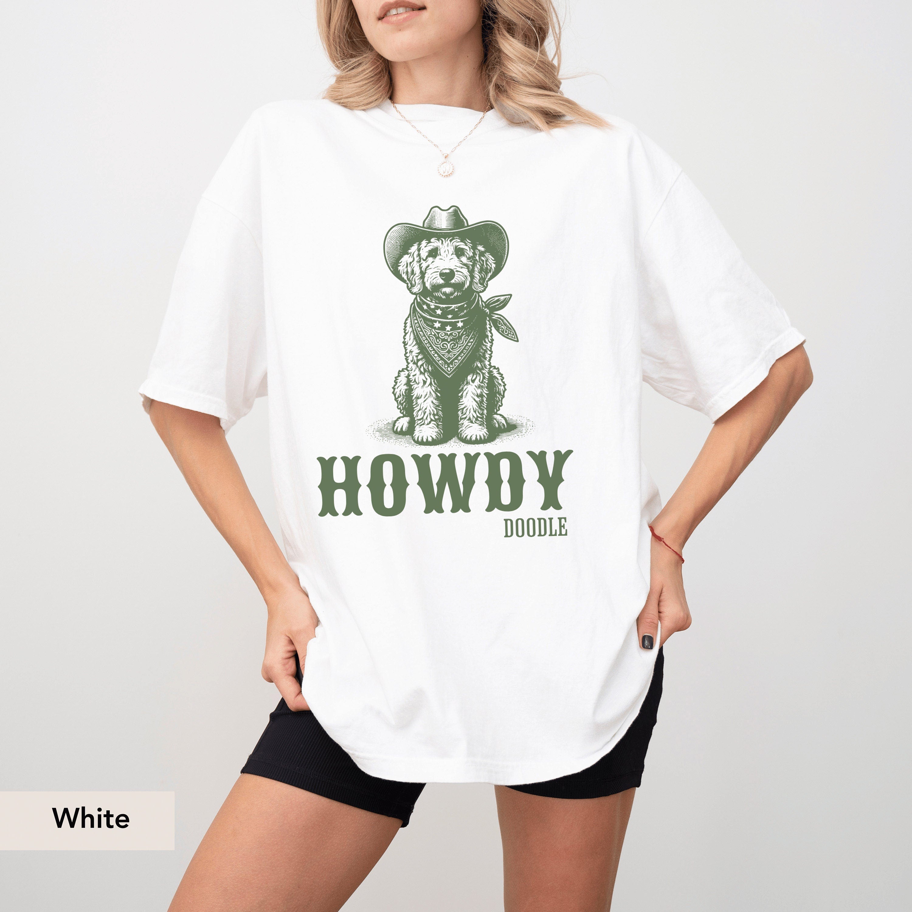 Howdy GoldenDoodle Shirt, Goldendoodle Shirt, Goldendoodle, Doodle Dog, Golden doodle gift, Golden doodle, Golden Doodle mom, Doodle Shirt